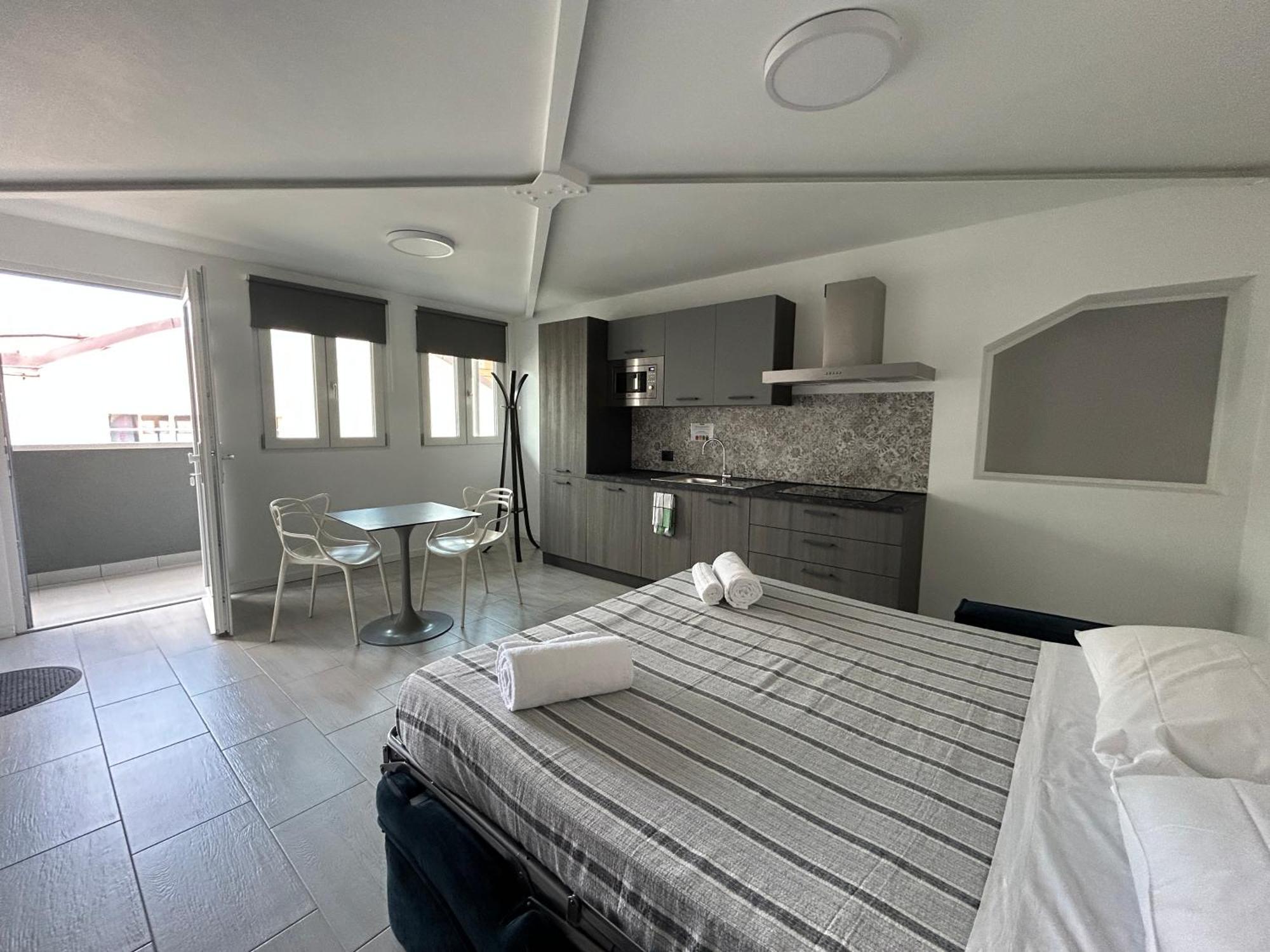 Aparthotel Corridoni33 - Immobili E Soluzioni Rent Bergamo Exterior foto